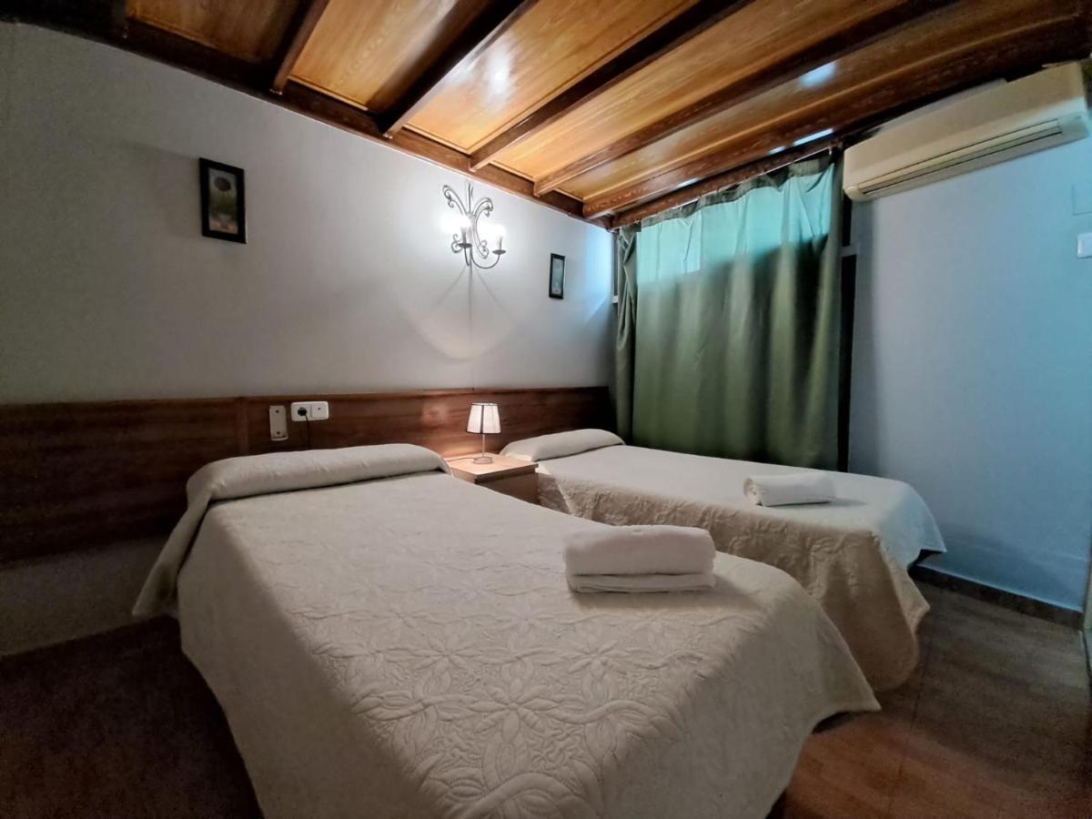 Pension Riosol Sevilla Buitenkant foto