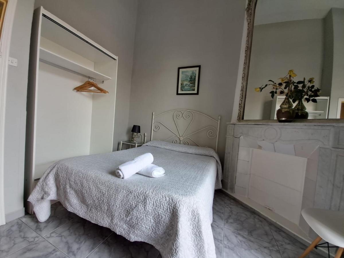 Pension Riosol Sevilla Buitenkant foto
