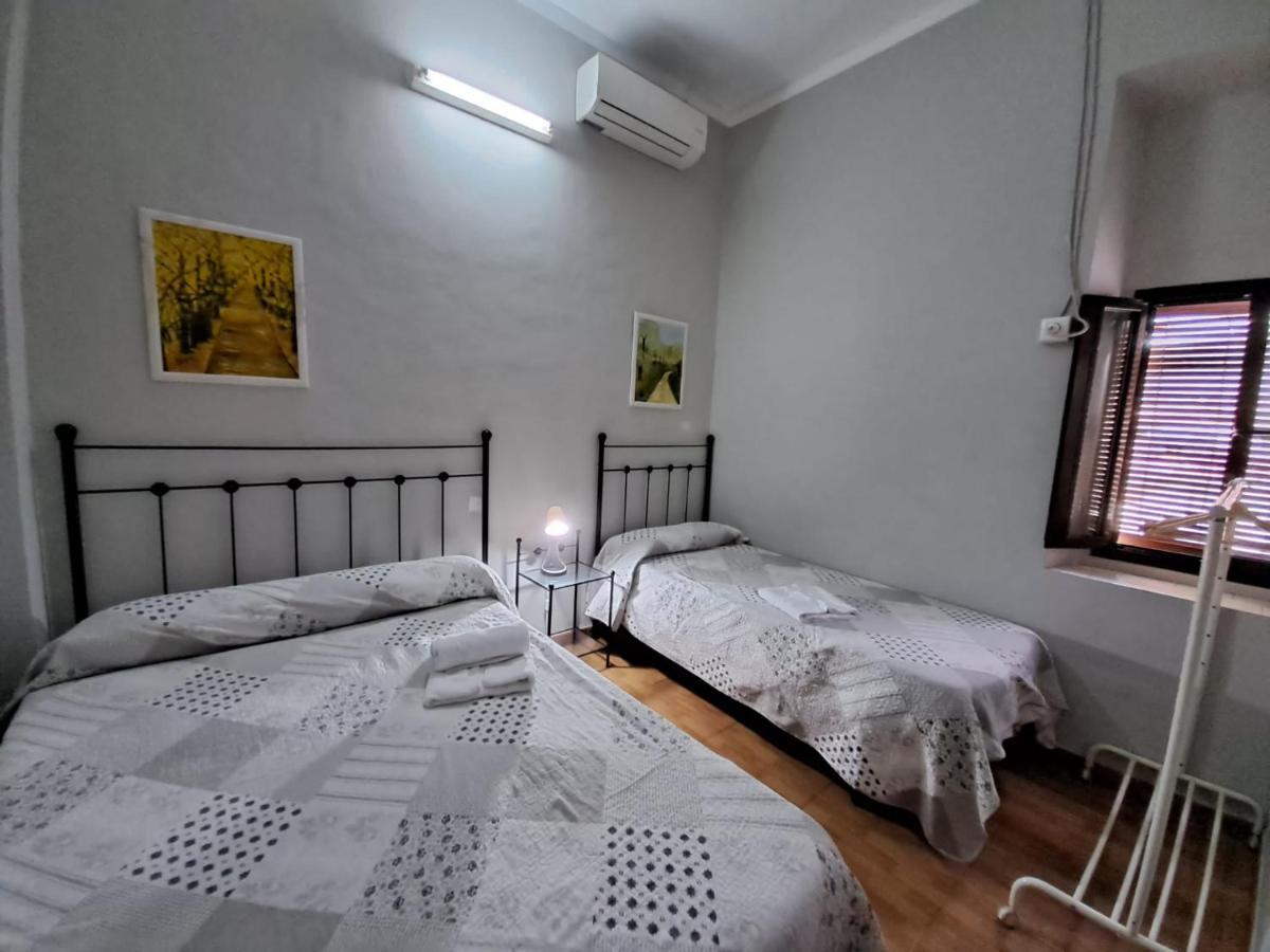 Pension Riosol Sevilla Buitenkant foto