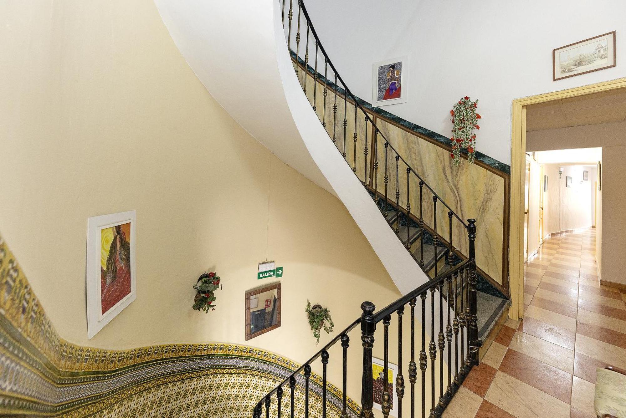 Pension Riosol Sevilla Buitenkant foto